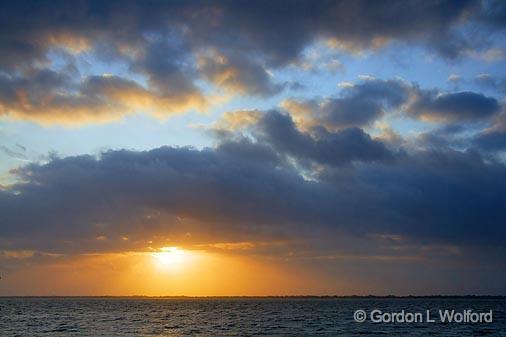 Sunrise Sunray_32911.jpg - Powderhorn Lake photographed along the Gulf coast near Port Lavaca, Texas, USA.